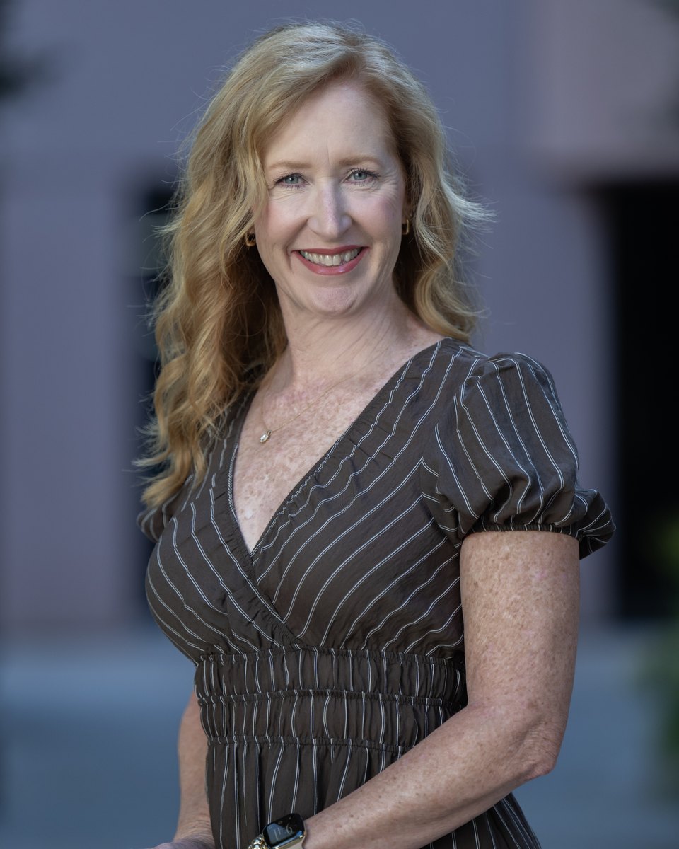 Portrait of Jennifer Smith